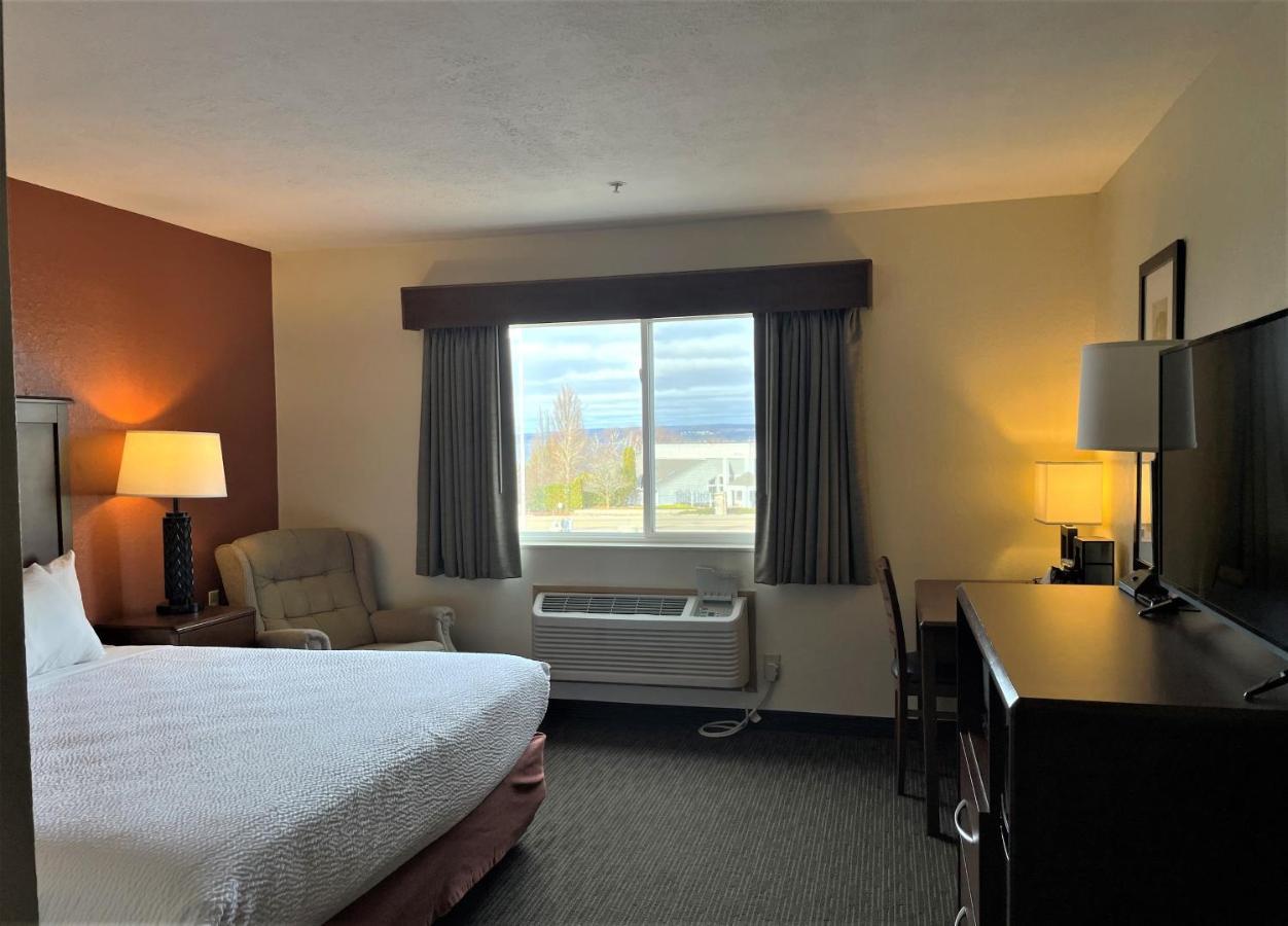 Americinn By Wyndham Petoskey Exterior foto